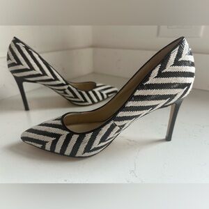 Nine West‎ Women's sz 7 Pointy Toe Pumps